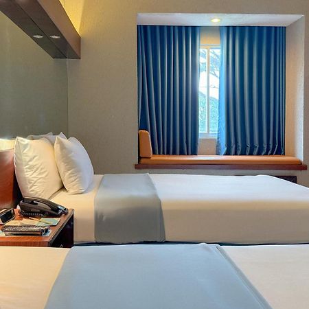 Microtel By Wyndham Eagle Ridge General Trias  Exteriér fotografie
