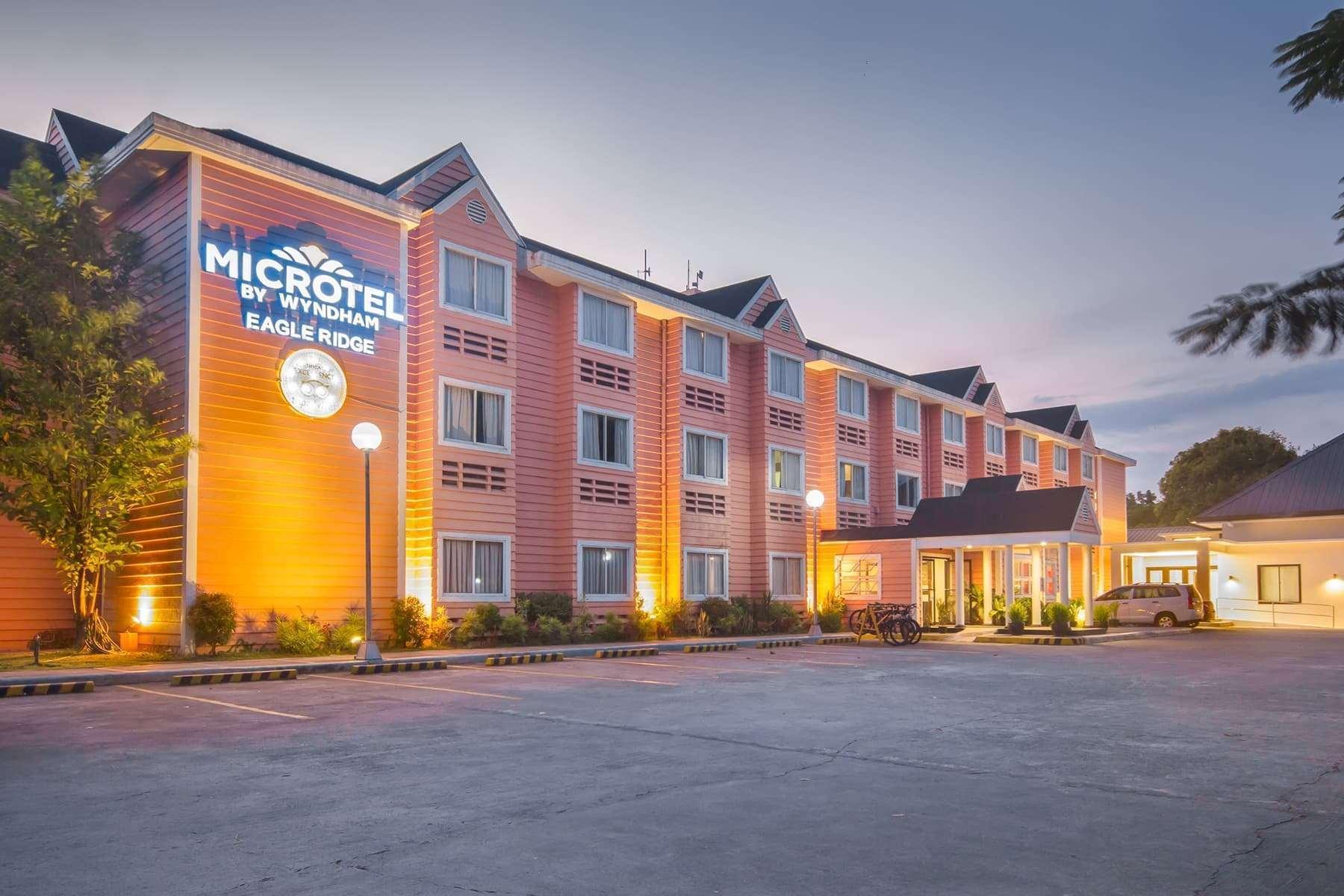 Microtel By Wyndham Eagle Ridge General Trias  Exteriér fotografie