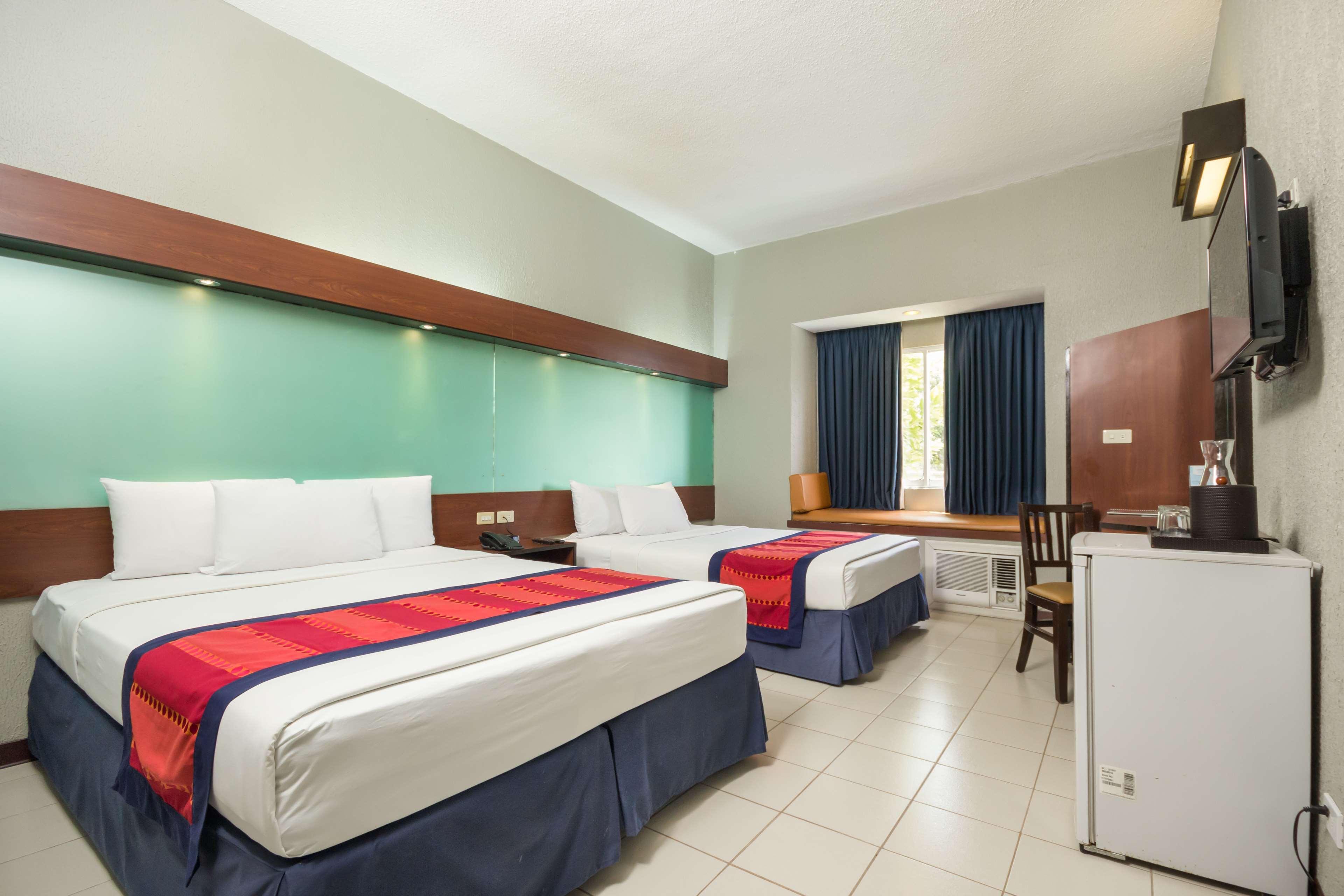 Microtel By Wyndham Eagle Ridge General Trias  Exteriér fotografie