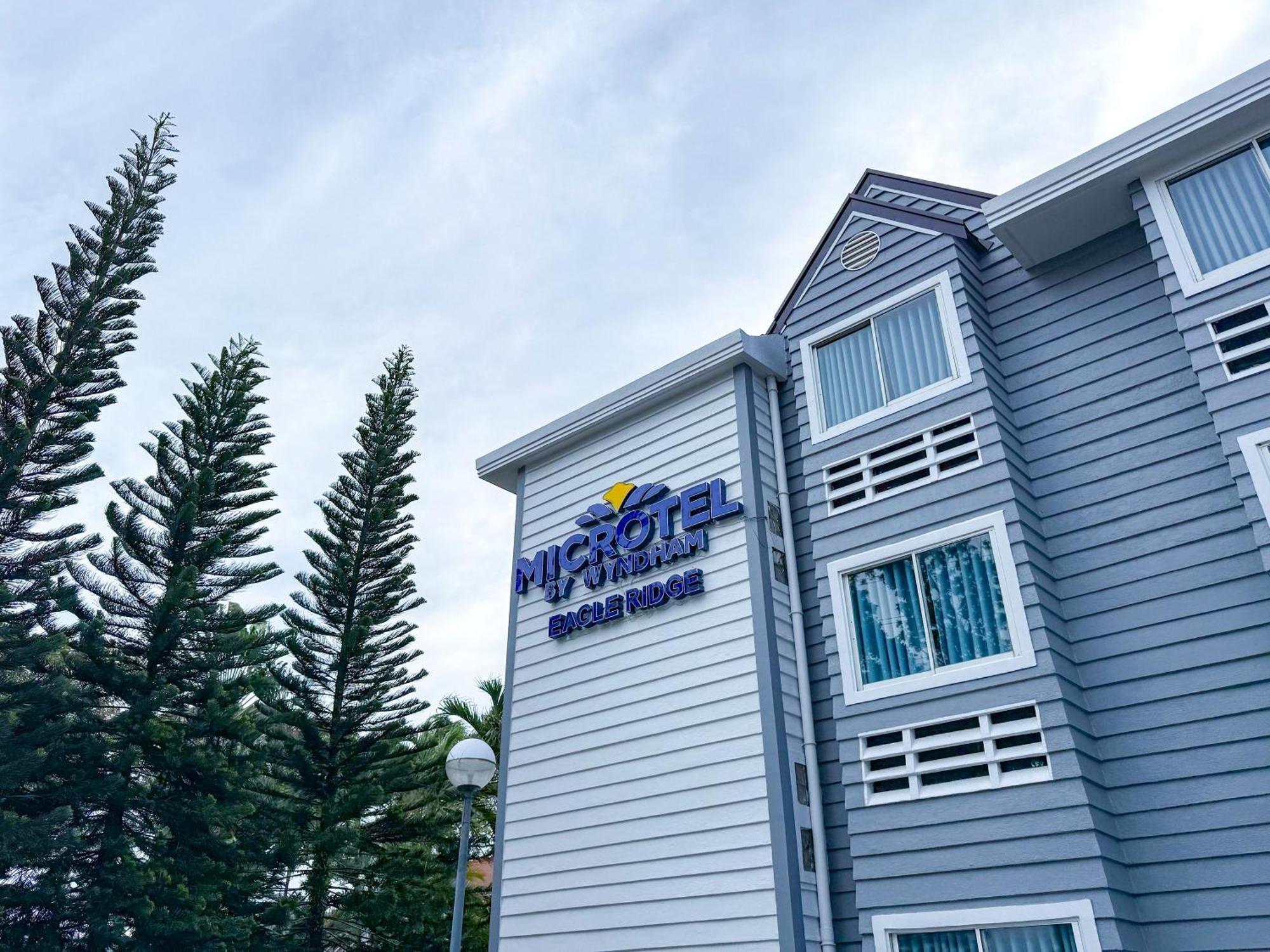 Microtel By Wyndham Eagle Ridge General Trias  Exteriér fotografie