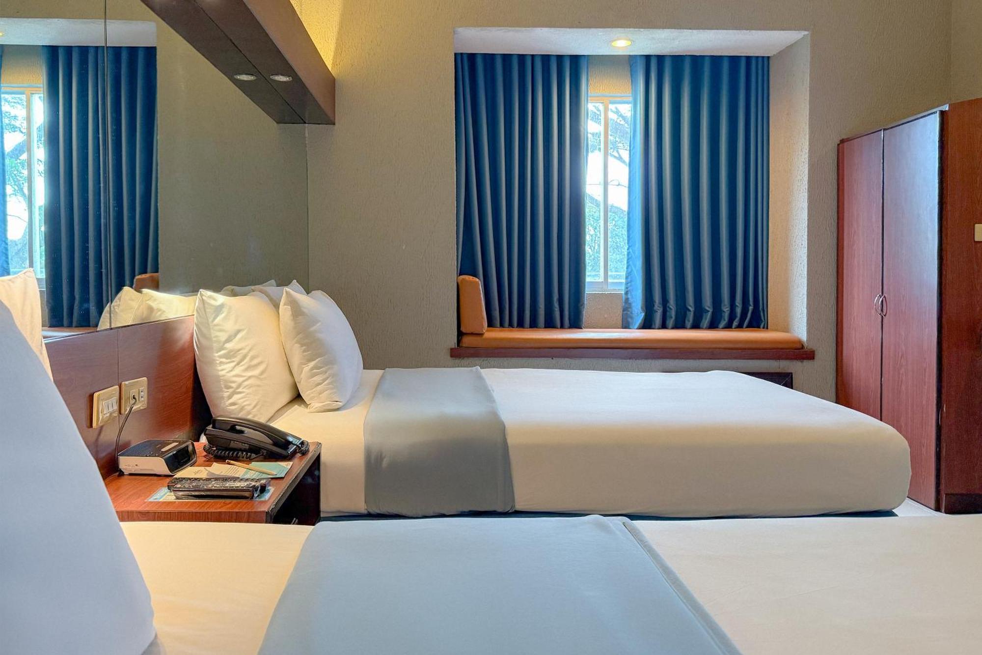 Microtel By Wyndham Eagle Ridge General Trias  Exteriér fotografie
