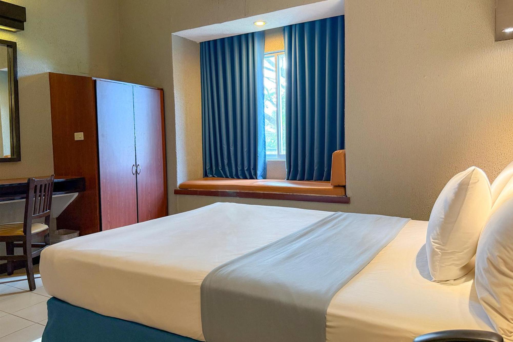 Microtel By Wyndham Eagle Ridge General Trias  Exteriér fotografie