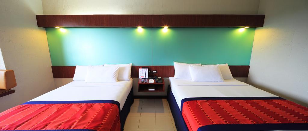 Microtel By Wyndham Eagle Ridge General Trias  Exteriér fotografie