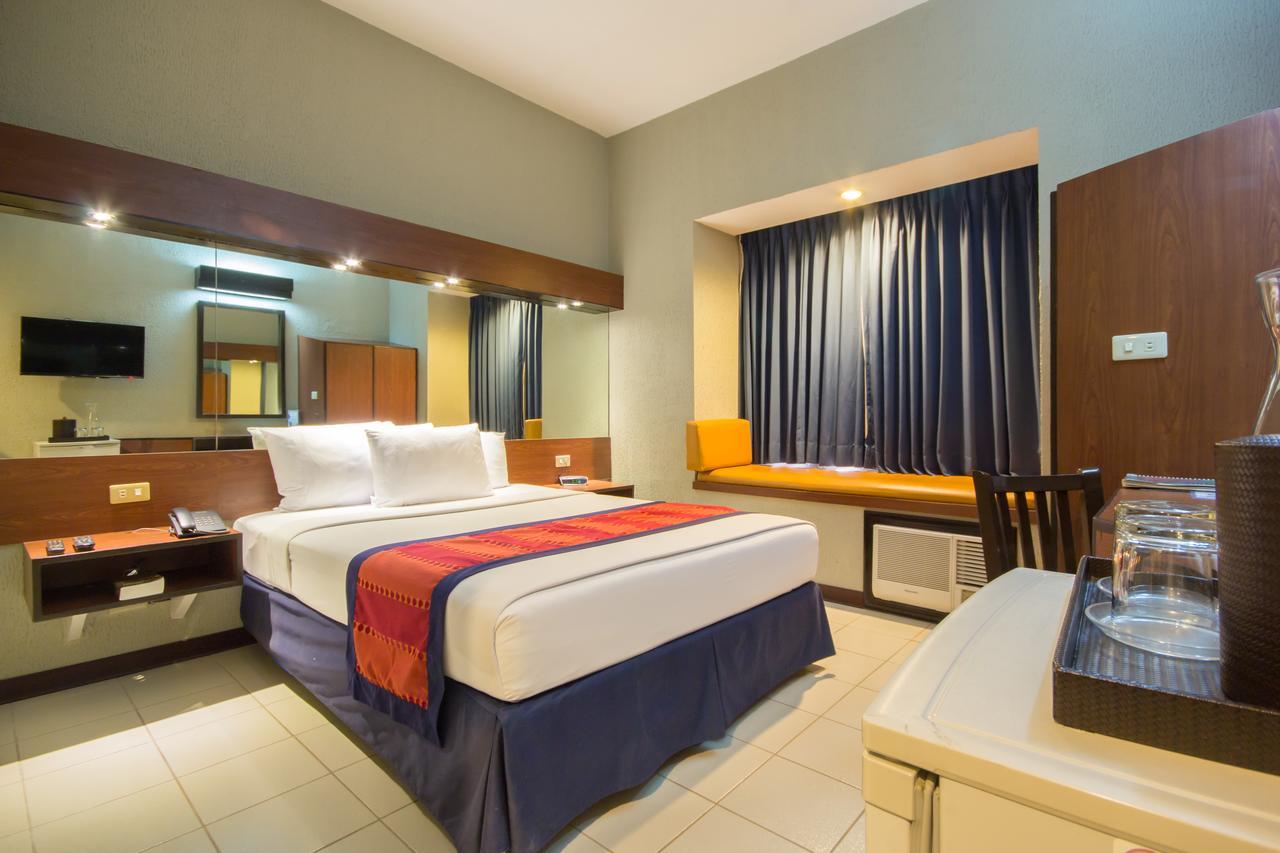 Microtel By Wyndham Eagle Ridge General Trias  Exteriér fotografie